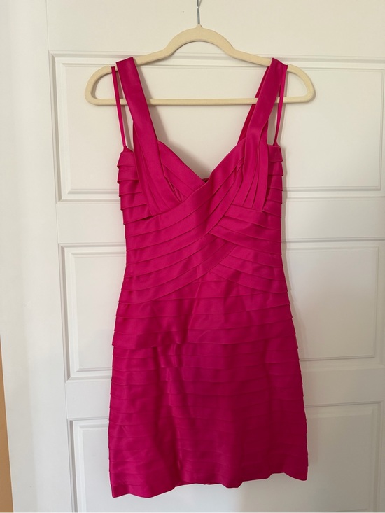 BCBGMaxAzria Dresses & Skirts - BCBGMaxAzria Hot Pink Bandage V-Neck Cocktail Dress